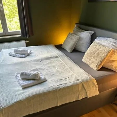 Apartment Stilvolles Nahe Der Elbe