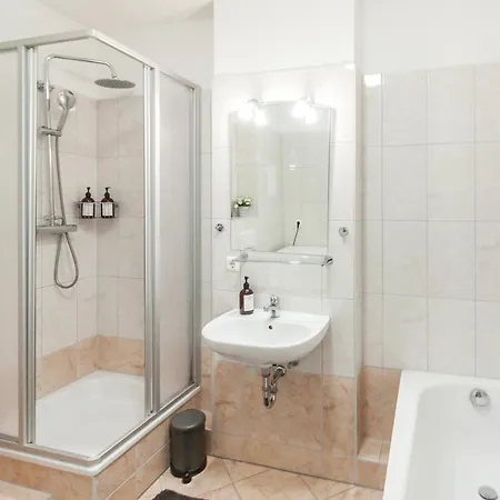 Apartment Stilvolles Nahe Der Elbe *